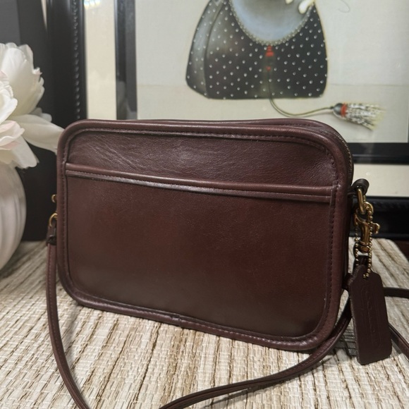 ❤️SOLD❤️Vintage Coach Mahogany Carnival Bag 9925 - Picture 3 of 12